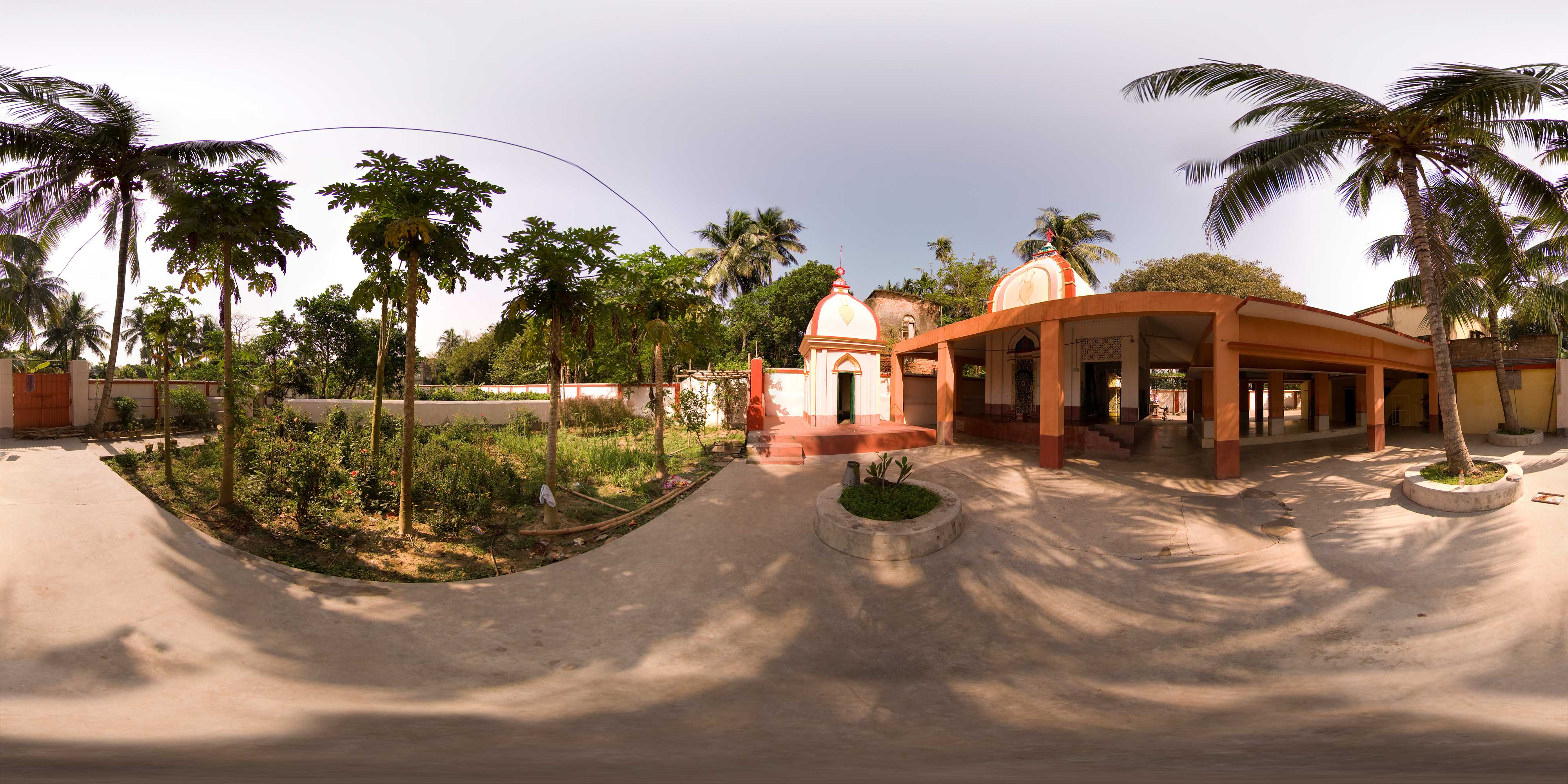 Sri Svananda Sukhada Kunja • 4