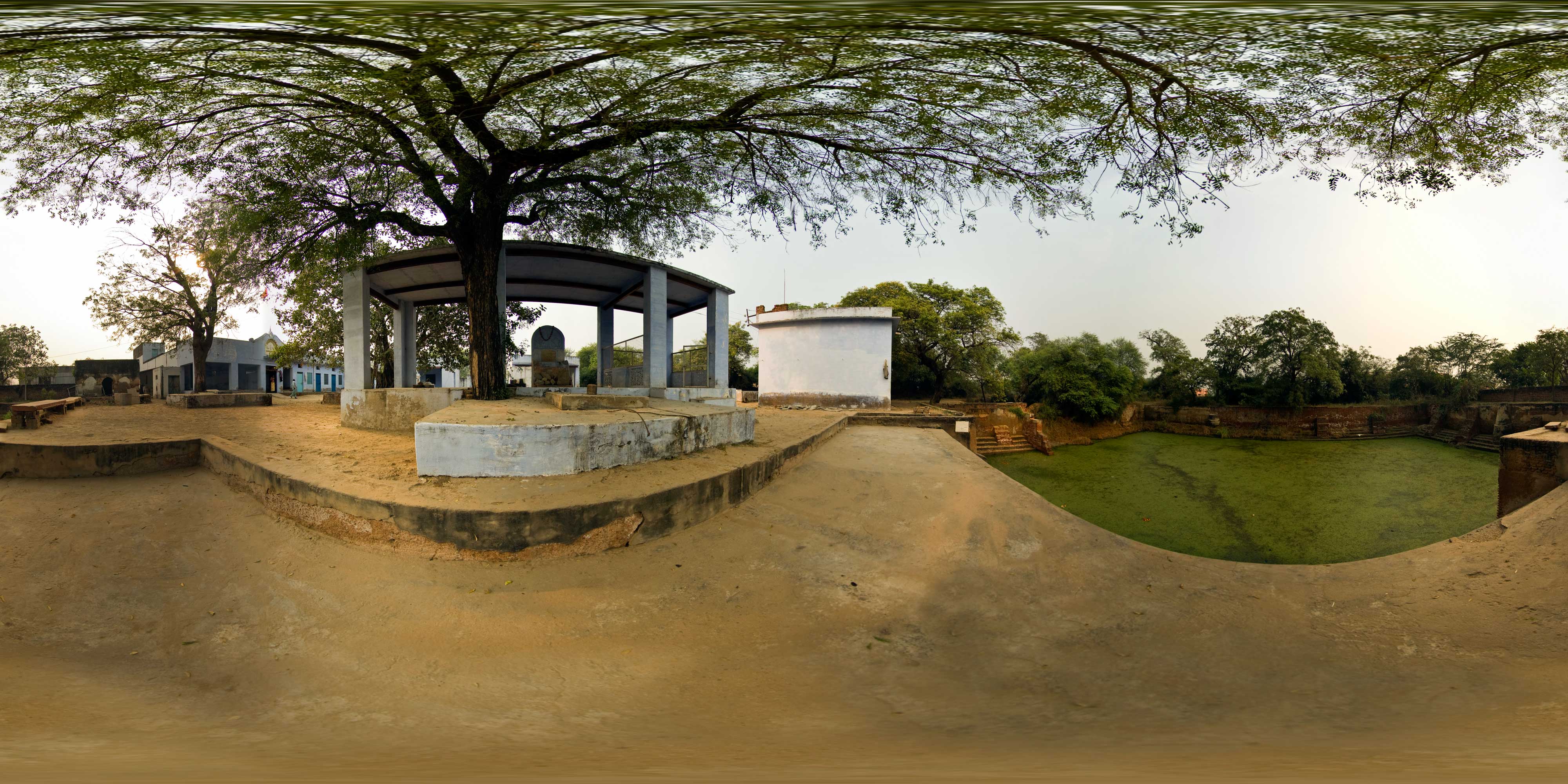 Sri Kilola Kunda • 1